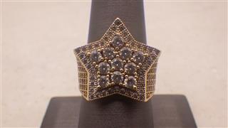 10K Star Ring, Yellow Gold, 7.5g, Sz:8.25, Glass Stones, Marked: 10K